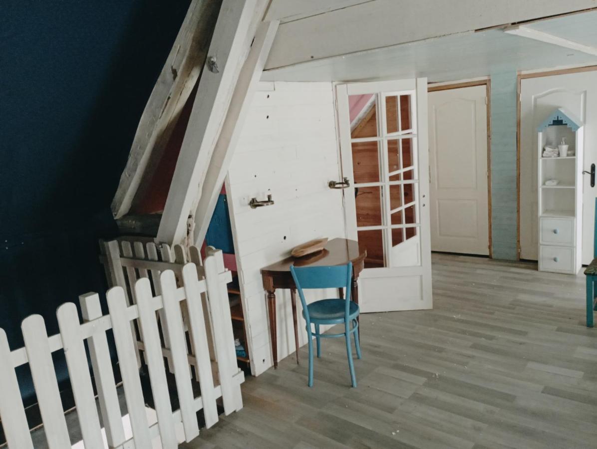 Hotellerie Jardiniers Gourmands Morsains Bagian luar foto